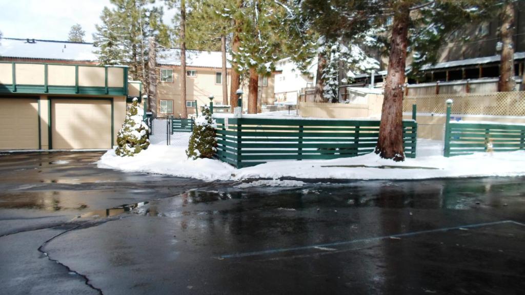 Green Lantern Motel South Lake Tahoe Exterior photo